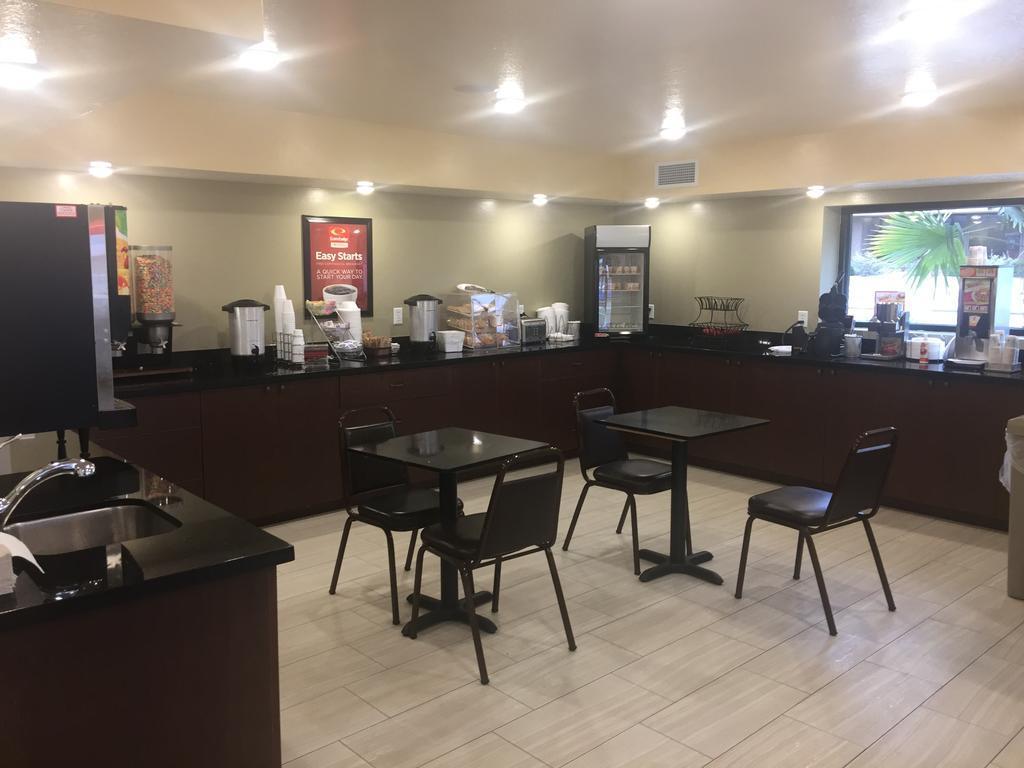 Econo Lodge Hurricane Zion Park Area Eksteriør bilde