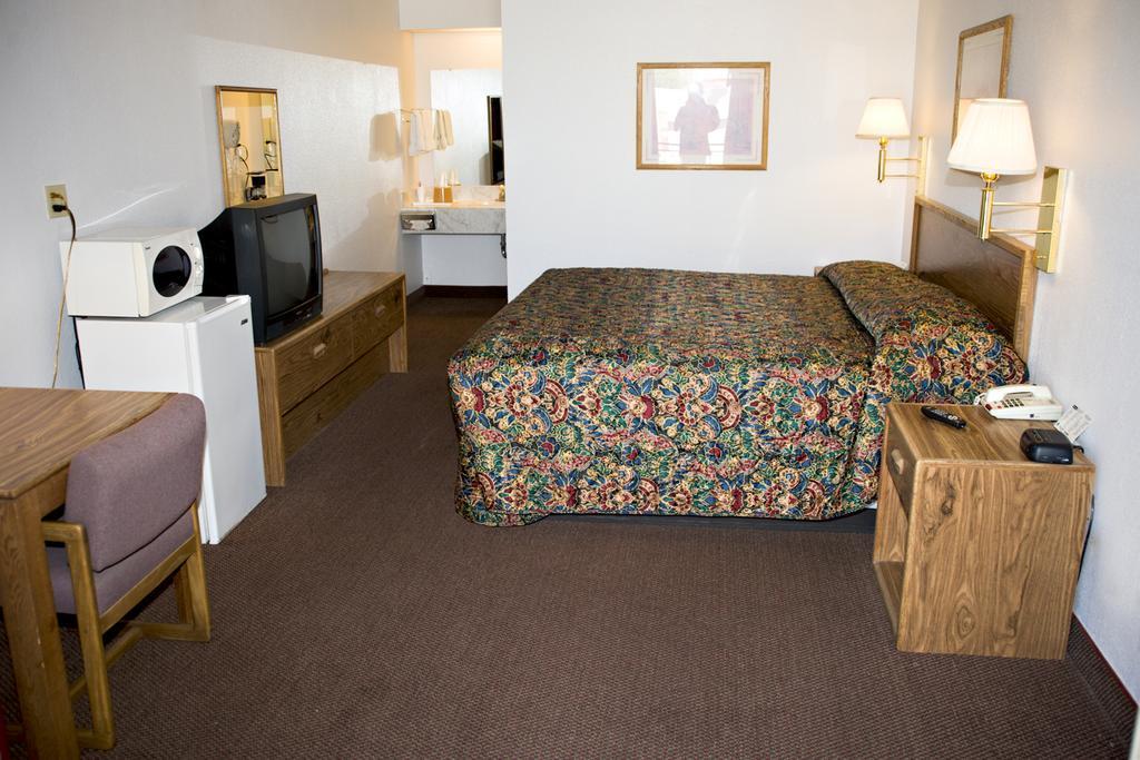 Econo Lodge Hurricane Zion Park Area Eksteriør bilde