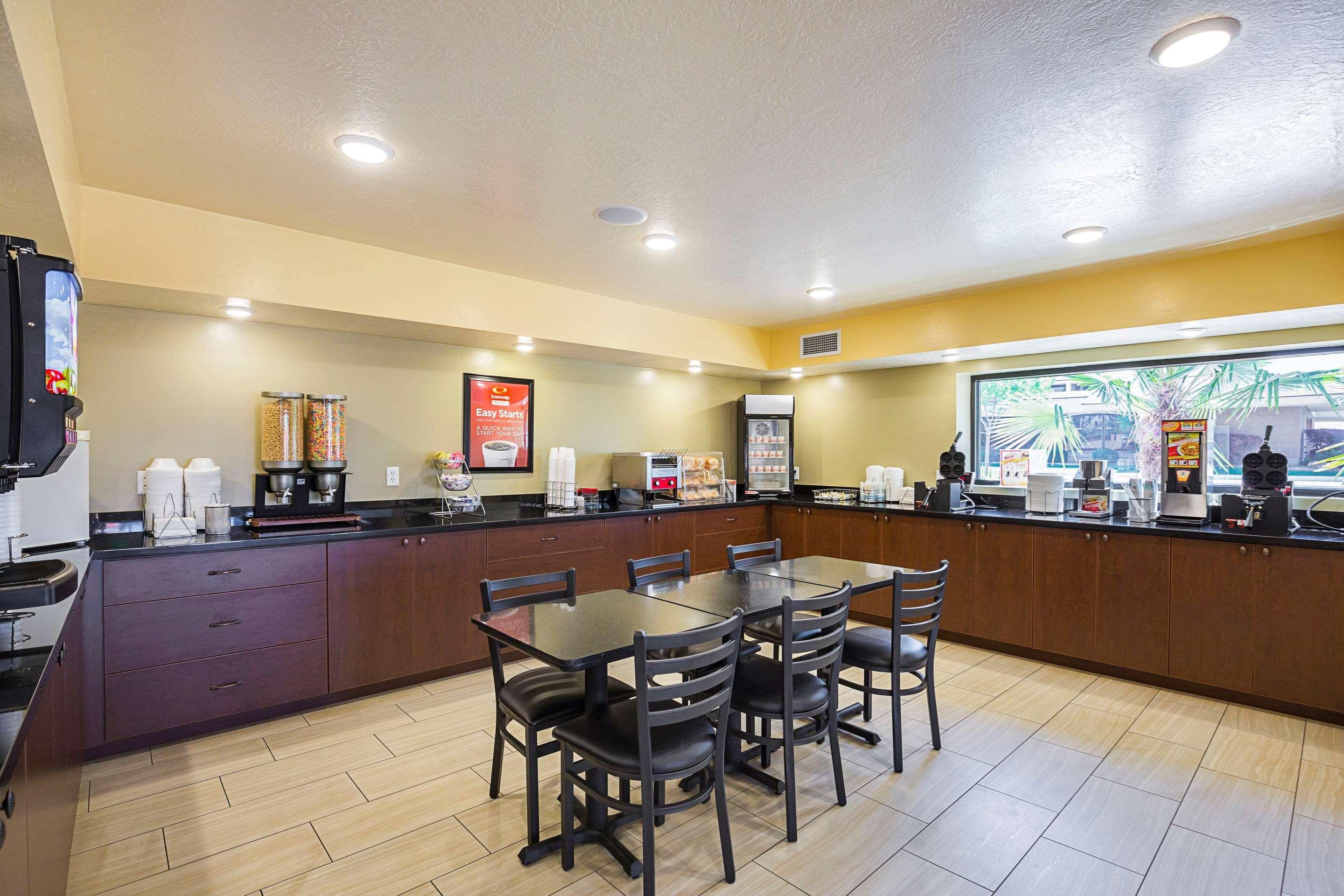Econo Lodge Hurricane Zion Park Area Eksteriør bilde
