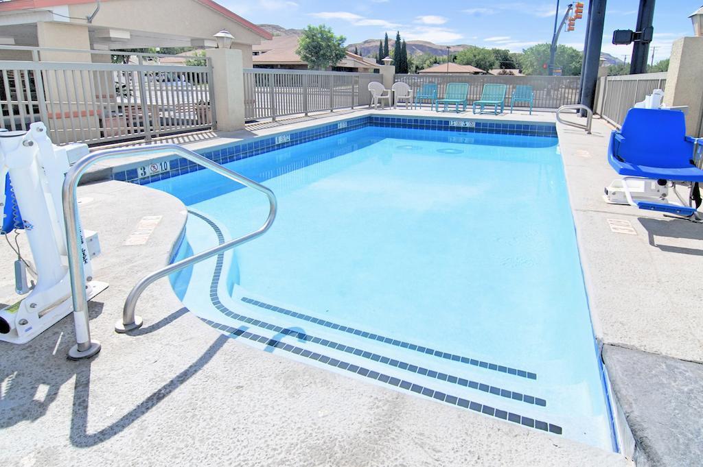 Econo Lodge Hurricane Zion Park Area Eksteriør bilde