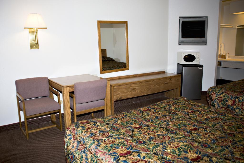 Econo Lodge Hurricane Zion Park Area Eksteriør bilde