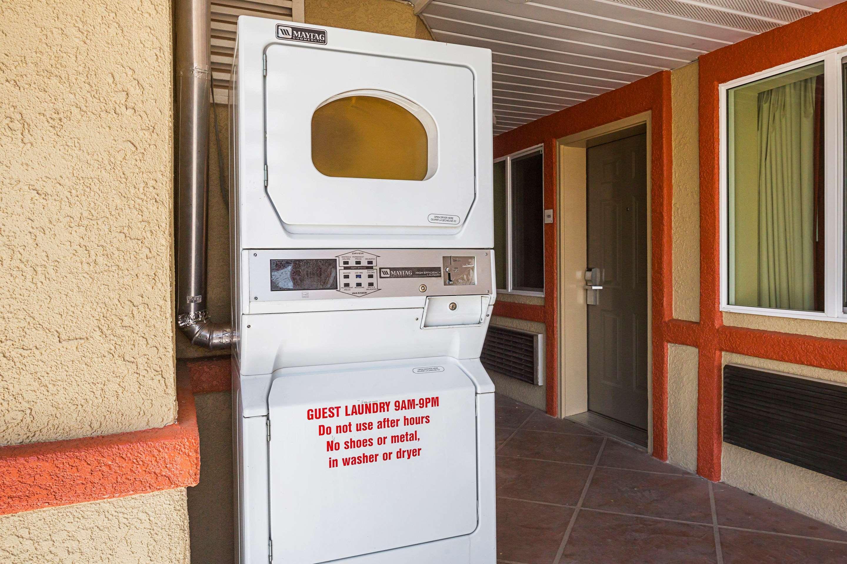 Econo Lodge Hurricane Zion Park Area Eksteriør bilde