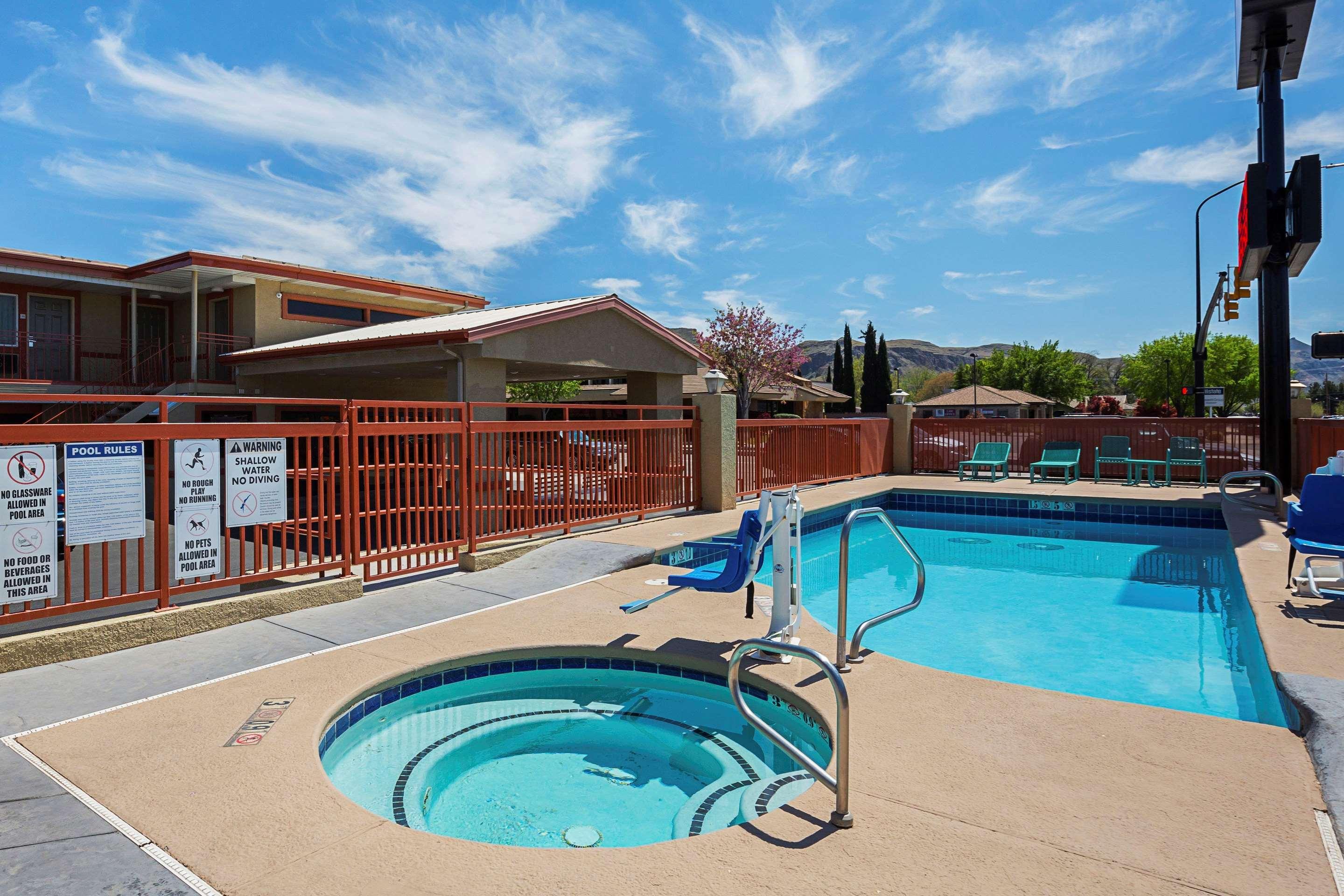 Econo Lodge Hurricane Zion Park Area Eksteriør bilde